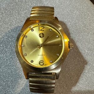 New Adrienne Vittadini Watch